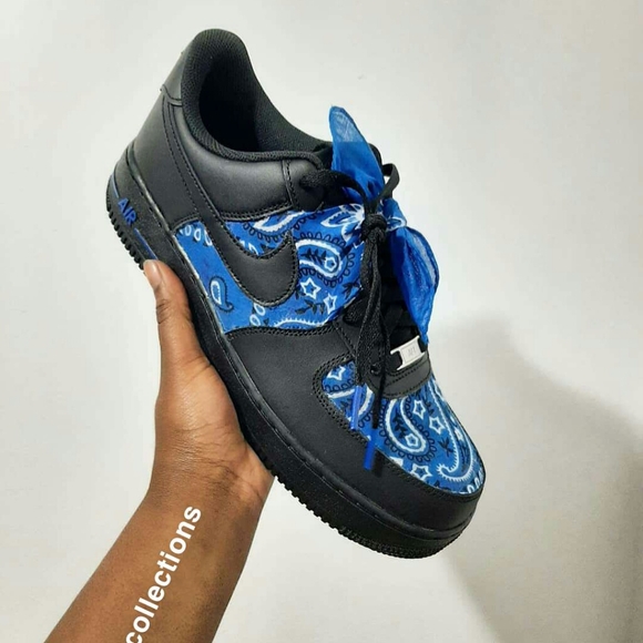 Custom Loc sneakers. - Picture 3 of 3